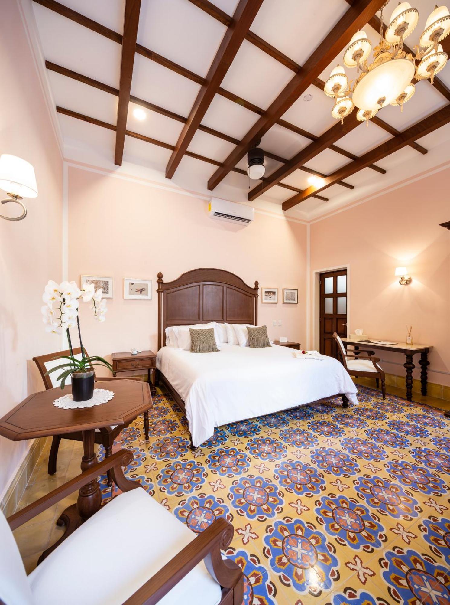 Casa Tavera- Adults Only Merida Exterior photo